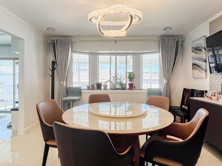 2083 E 53rd Avenue, Vancouver, BC, V5P 1X6 - 11