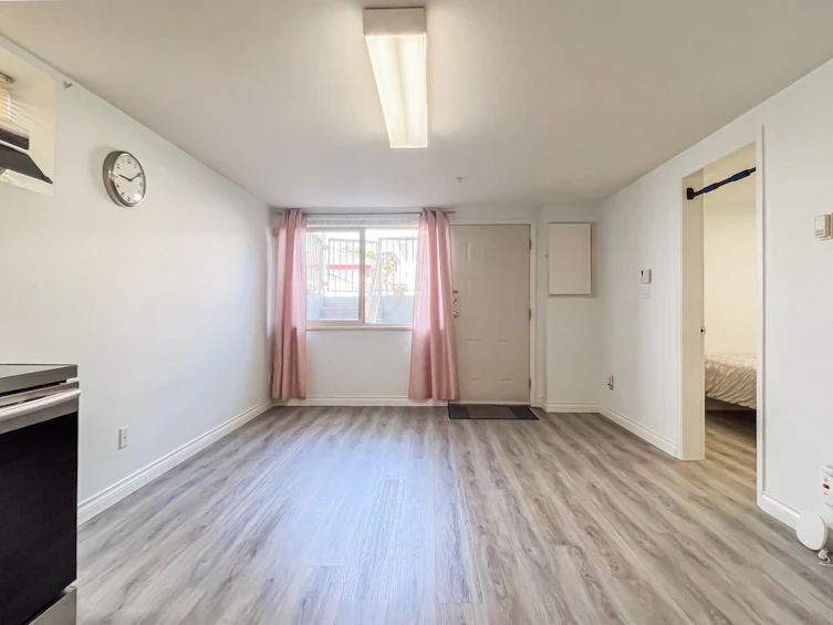 2083 E 53rd Avenue, Vancouver, BC, V5P 1X6 - 25