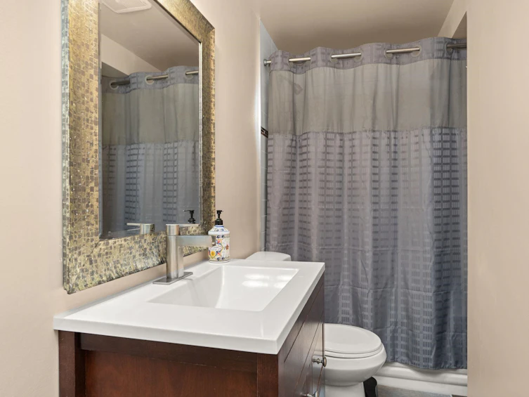 2574 Fuchsia Place, Coquitlam, BC, V3E 2M8 - 27