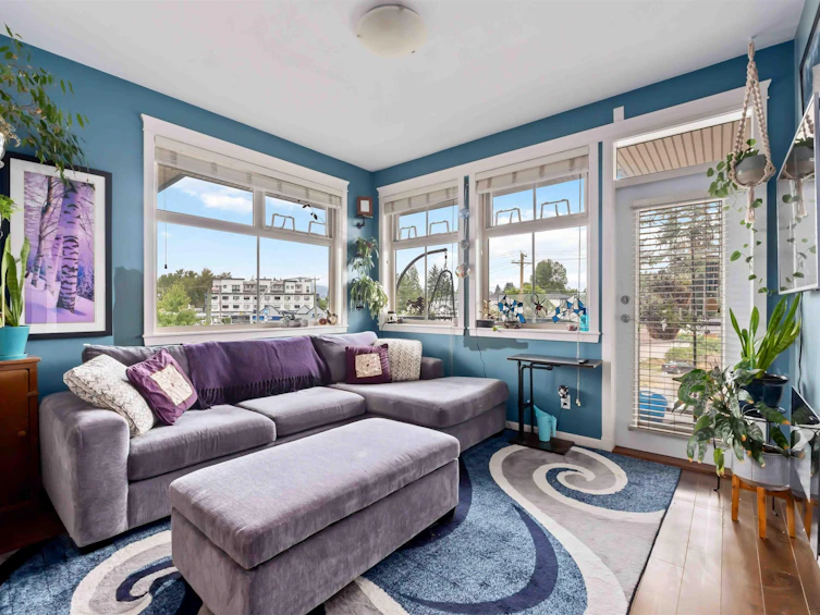 306-22858 Lougheed Highway, Maple Ridge, BC, V2X 2V6