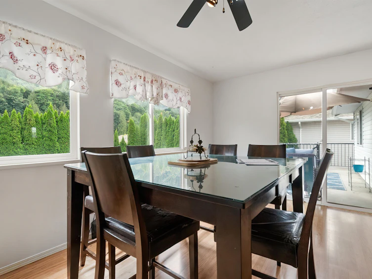 45936 Springfield Place, Chilliwack, BC, V2R 3X1 - 17