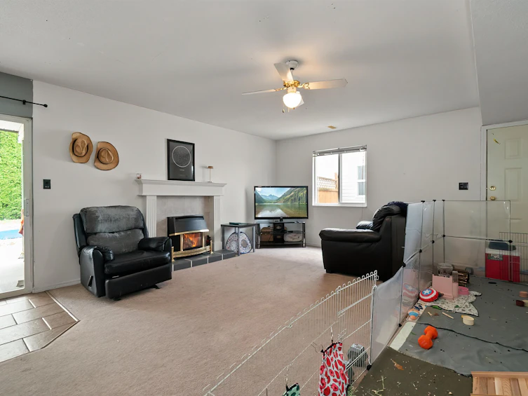 45936 Springfield Place, Chilliwack, BC, V2R 3X1 - 23