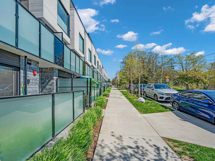 116-650 E 2nd Street, North Vancouver, BC, V7L 0H5 - 28