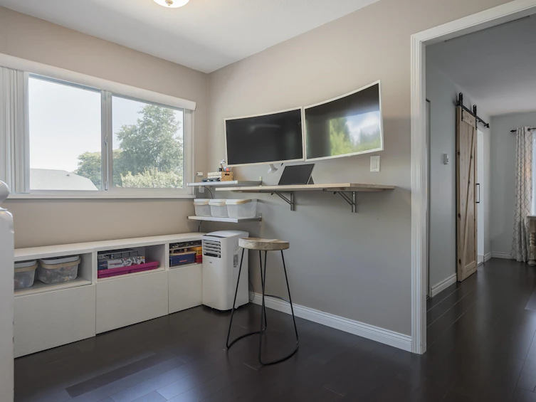 9297 211 Street, Langley, BC, V1M 2B2 - 23