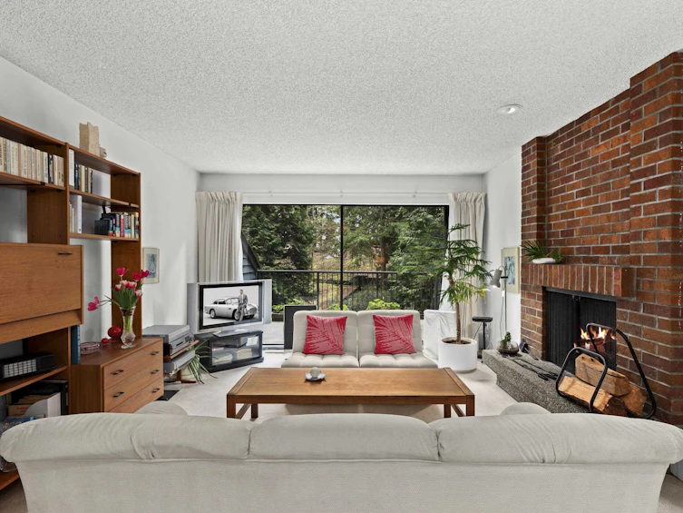 856 Frederick Road, North Vancouver, BC, V7K 2Y3 - 2