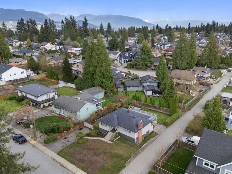 809 Porter Street, Coquitlam BC V3J 5B9