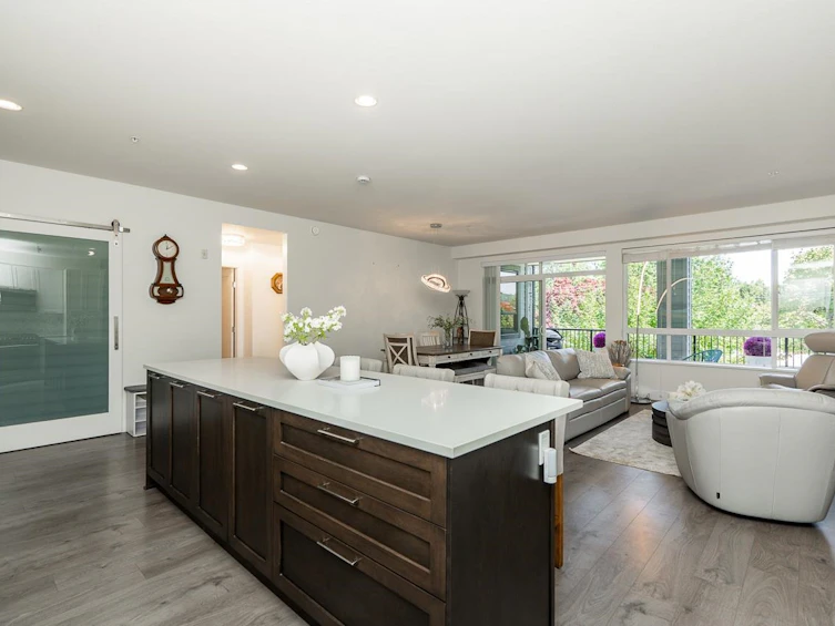 207-22087 49 Avenue, Langley, BC, V3A 0K4 - 3