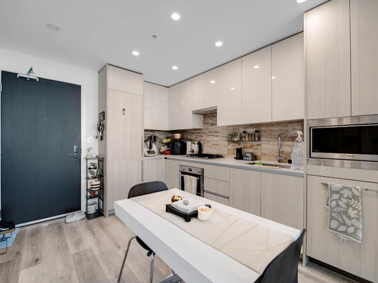 1308-1888 Gilmore Avenue, Burnaby, BC, V5C 0L2 - 4