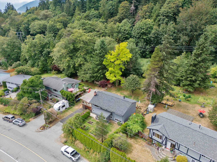38137 Westway Avenue, Squamish, BC, V8B 0X6 - 38