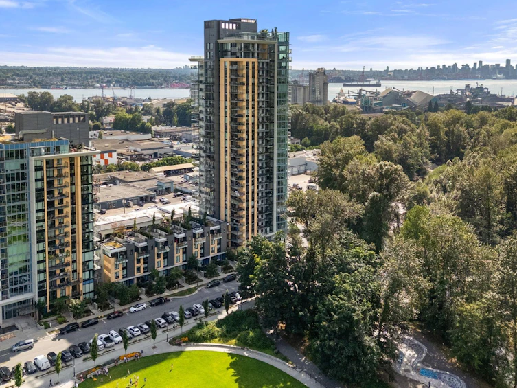 2702-1401 Hunter Street, North Vancouver, BC, V7J 0E2 - 2