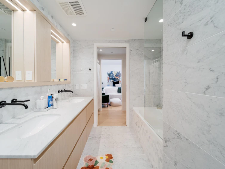 405-1365 Davie Street, Vancouver, BC, V6E 1N5 - 18