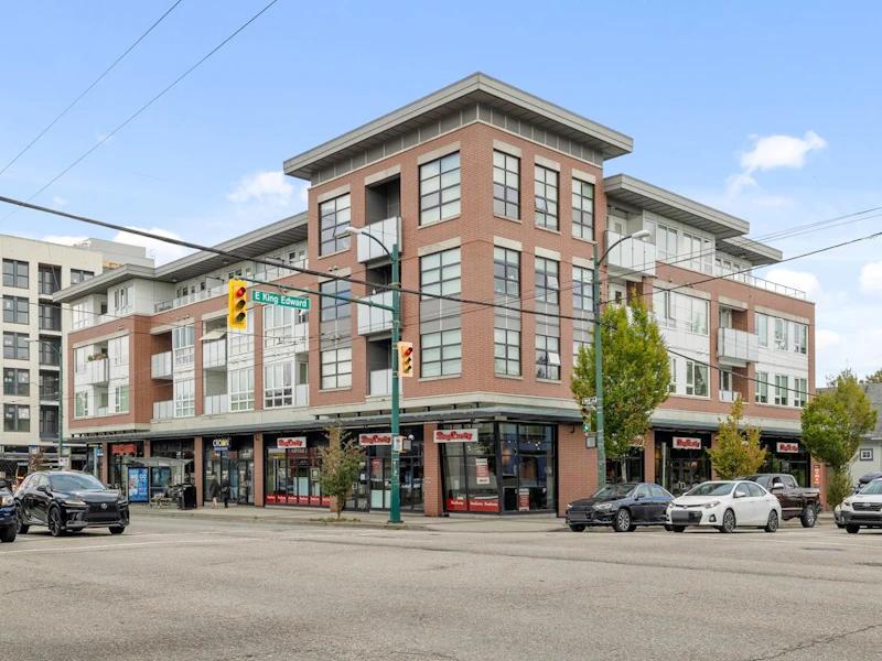 302 - 202 E 24th Avenue, Vancouver BC V5V 1Z6