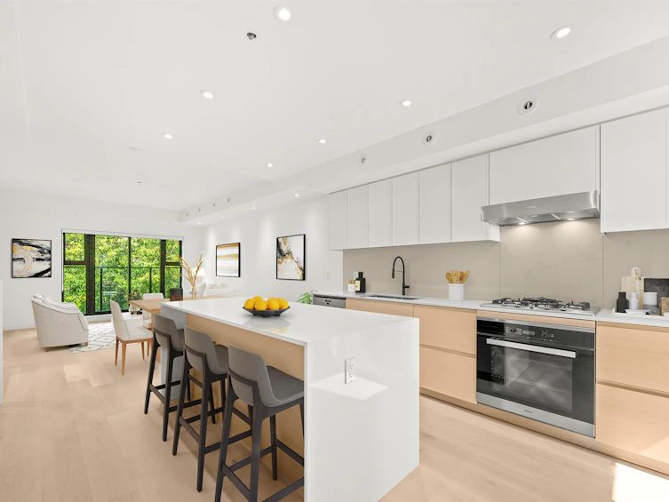 32-530 W 28th Avenue, Vancouver, BC, V5Z 2H1 - 3