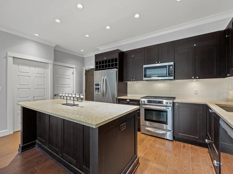116-15185 36 Avenue, Surrey, BC, V3Z 4R3 - 11