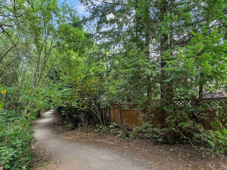 2304 151a Street, Surrey, BC, V4A 8S9 - 36