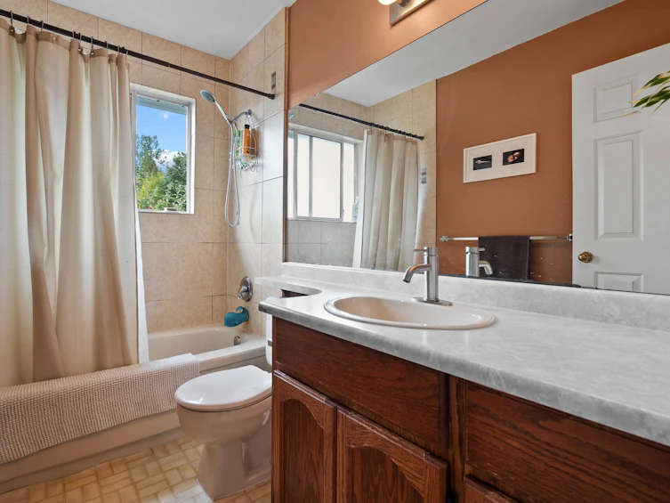 2304 151a Street, Surrey, BC, V4A 8S9 - 26
