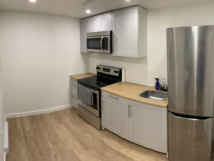 1346 E 15th Avenue, Vancouver, BC, V5N 2E4 - 32