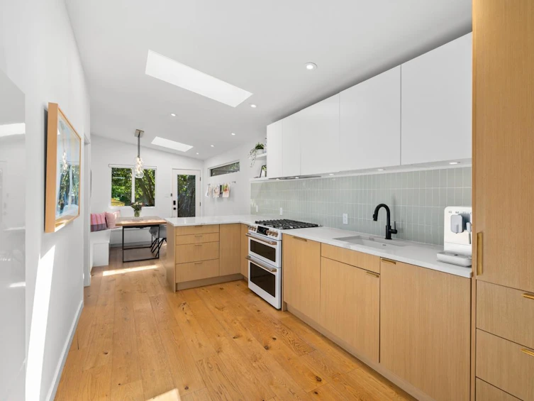 1346 E 15th Avenue, Vancouver, BC, V5N 2E4 - 12