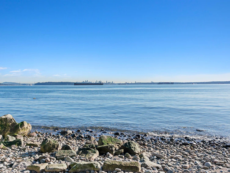 4215 Evergreen Avenue, West Vancouver, BC, V7V 1H2 - 39