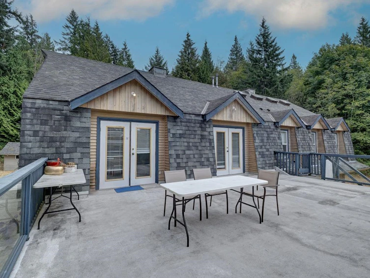 1733 Lower Road, Gibsons, BC, V0N 2W6 - 9