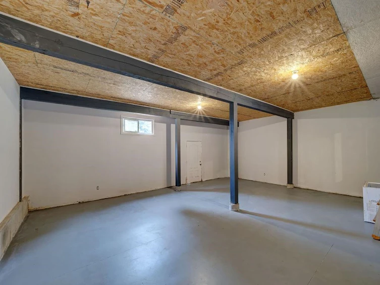 1733 Lower Road, Gibsons, BC, V0N 2W6 - 33