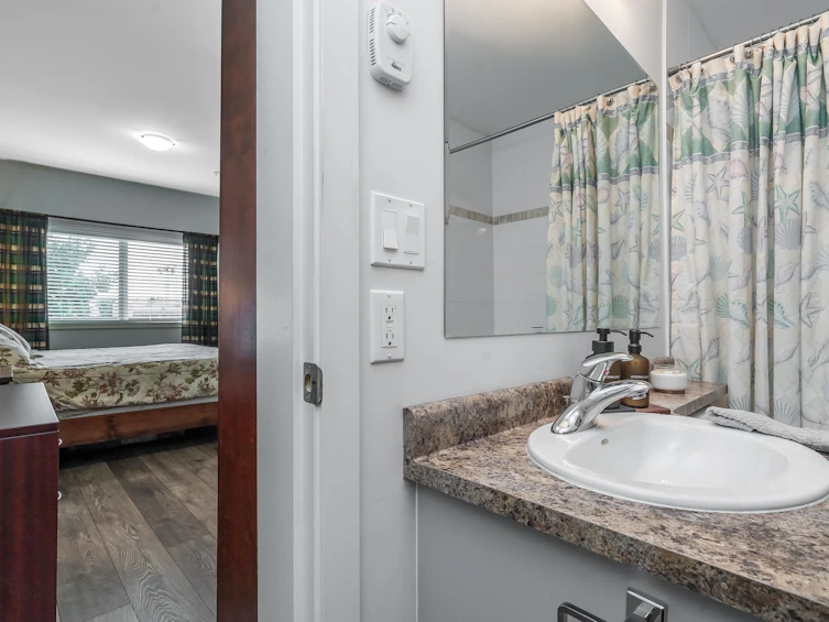 207-22363 Selkirk Avenue, Maple Ridge, BC, V2X 2X6 - 17