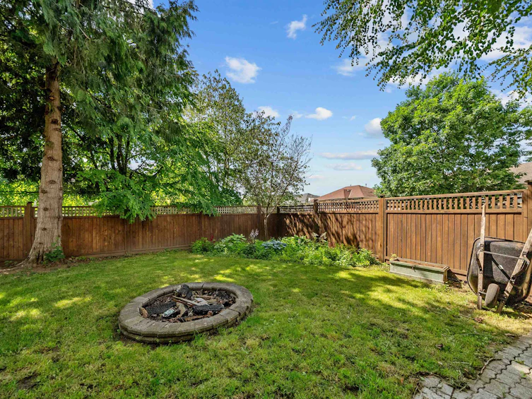 8269 Tanaka Terrace, Mission, BC, V2V 7J4 - 33