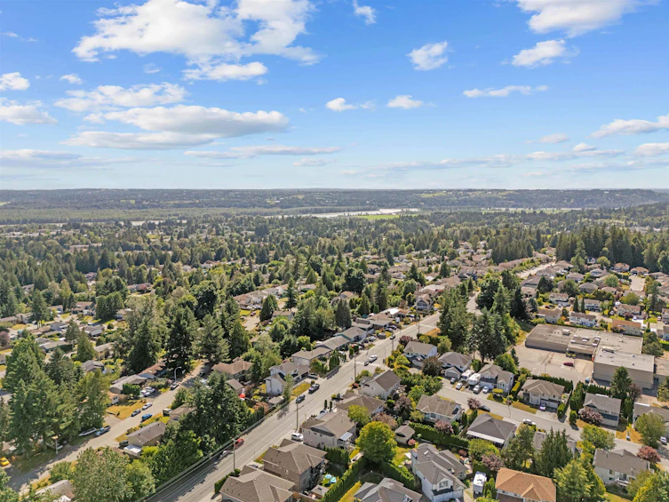 8269 Tanaka Terrace, Mission, BC, V2V 7J4 - 37