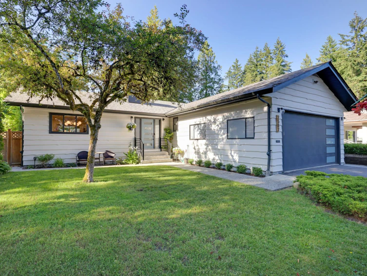 2587 Larkin Avenue, Port Coquitlam, BC, V3B 2H8