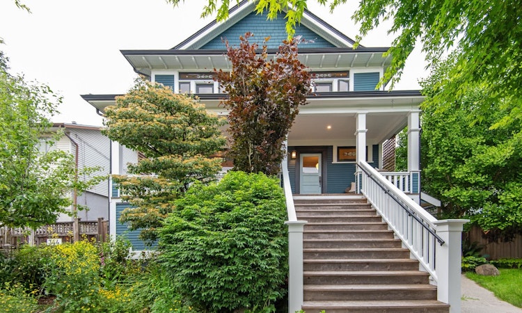 346 E 5th Street