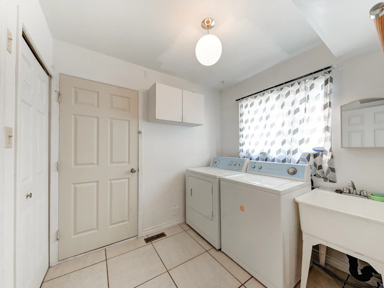 12366 Greenland Drive, Richmond, BC, V6V 2A8 - 23