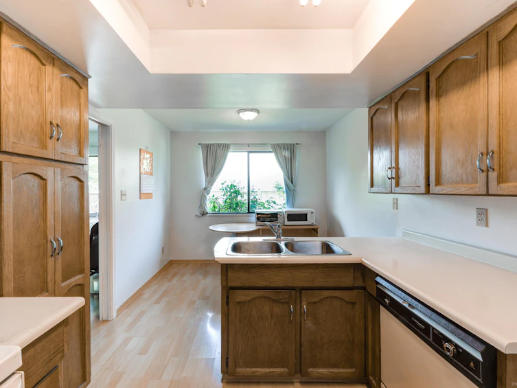 12366 Greenland Drive, Richmond, BC, V6V 2A8 - 8