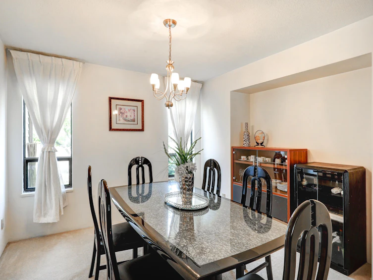 12366 Greenland Drive, Richmond, BC, V6V 2A8 - 6
