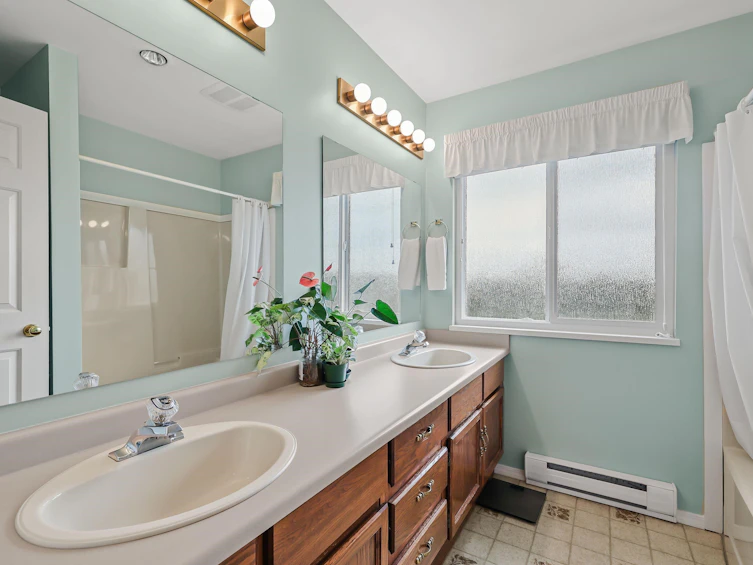 5668 E Sunrise Crescent, Surrey, BC, V3S 7M5 - 18