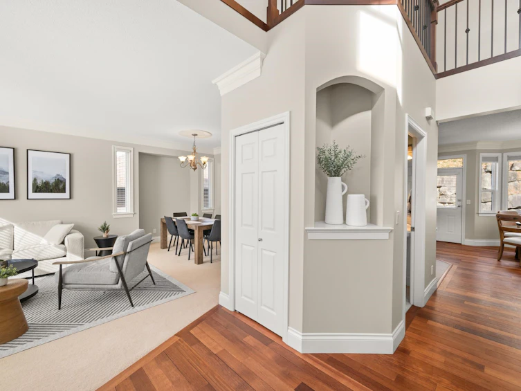 35361 Kinloch Place, Abbotsford, BC, V3G 3A8 - 3