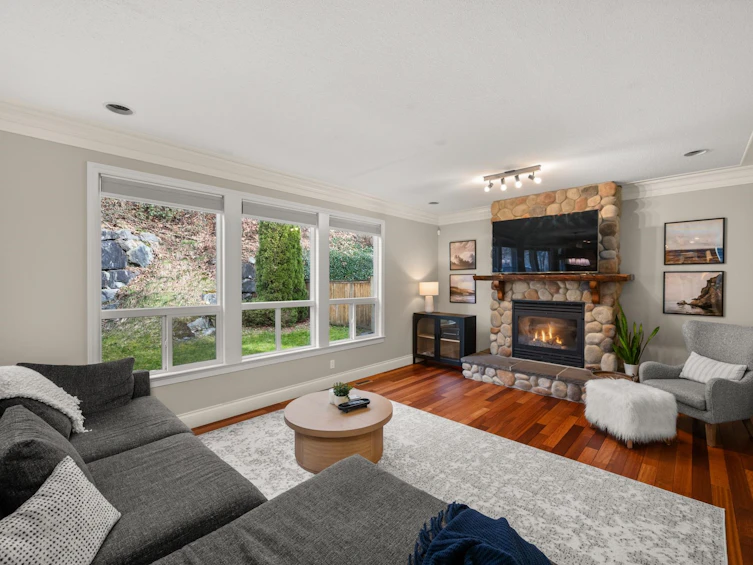 35361 Kinloch Place, Abbotsford, BC, V3G 3A8 - 22