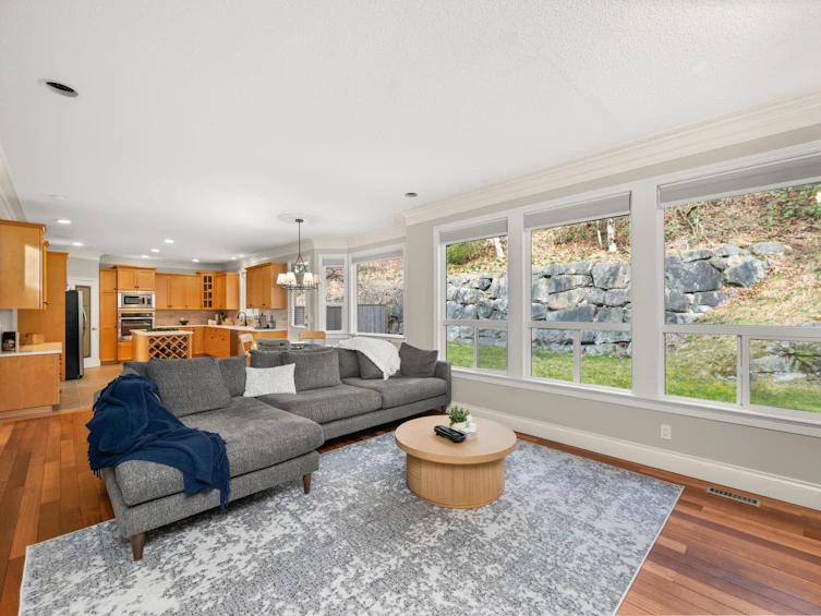 35361 Kinloch Place, Abbotsford, BC, V3G 3A8 - 25