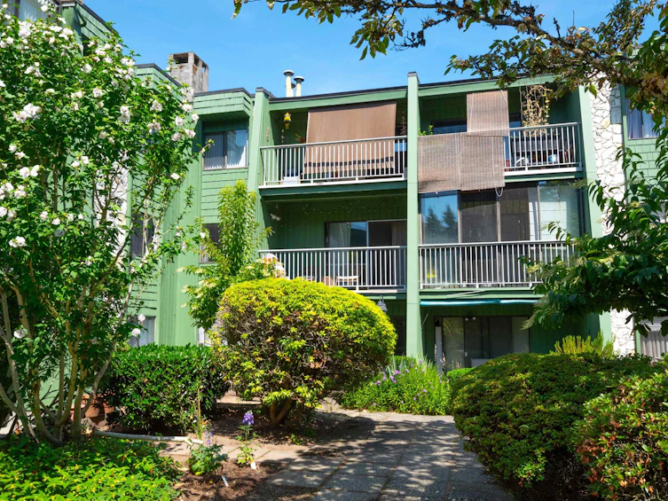 207-9202 Horne Street, Burnaby, BC, V3N 4K2 - 31