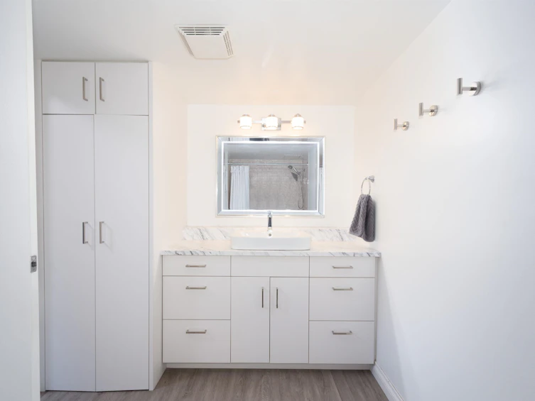207-9202 Horne Street, Burnaby, BC, V3N 4K2 - 23