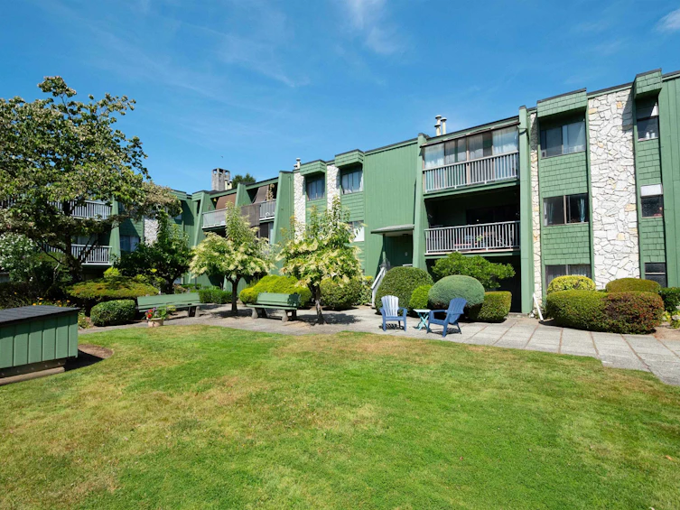 207-9202 Horne Street, Burnaby, BC, V3N 4K2 - 36