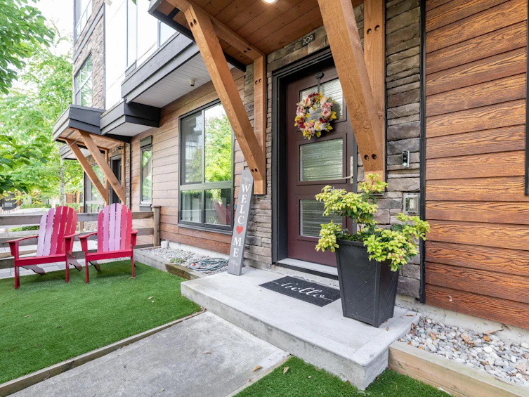 209-16488 64 Avenue, Surrey, BC, V3S 6X6 - 6