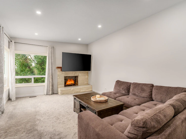 34777 Mt Blanchard Drive, Abbotsford, BC, V2S 2Y2 - 9