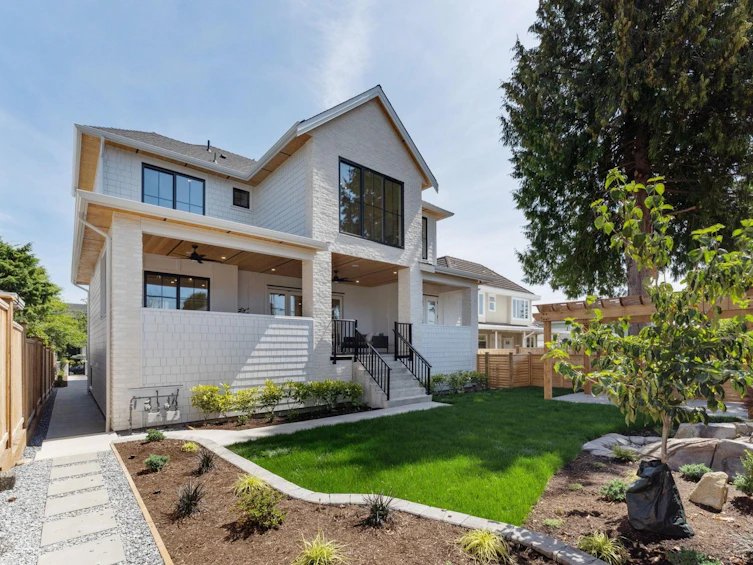 3-6649 Heather Street, Vancouver, BC, V6P 3P3