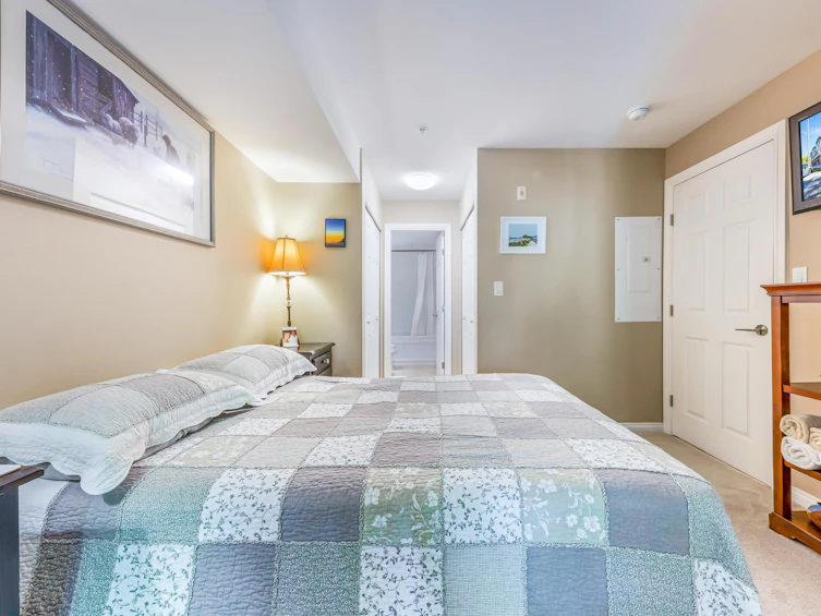 303-15210 Pacific Avenue, Surrey, BC, V4B 5L2 - 18