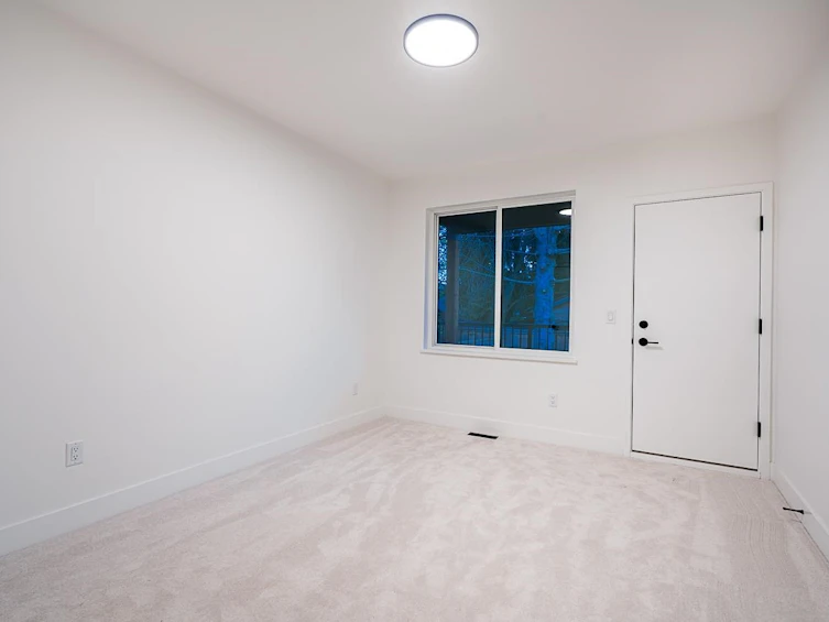 855 Lee Street, Surrey, BC, V4B 4N7 - 24