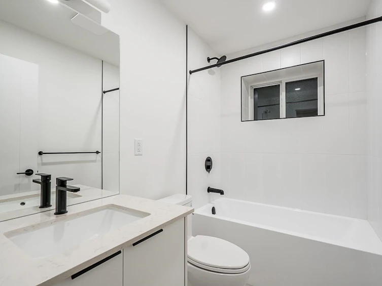 855 Lee Street, Surrey, BC, V4B 4N7 - 33