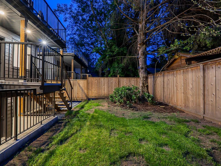 855 Lee Street, Surrey, BC, V4B 4N7 - 36