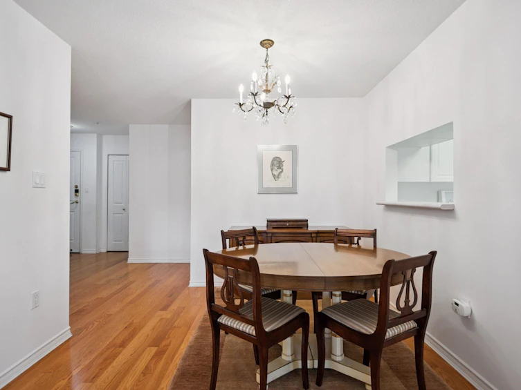 203-2105 W 42nd Avenue, Vancouver, BC, V6M 2B7 - 11