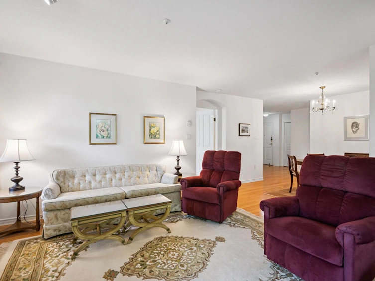 203-2105 W 42nd Avenue, Vancouver, BC, V6M 2B7 - 8