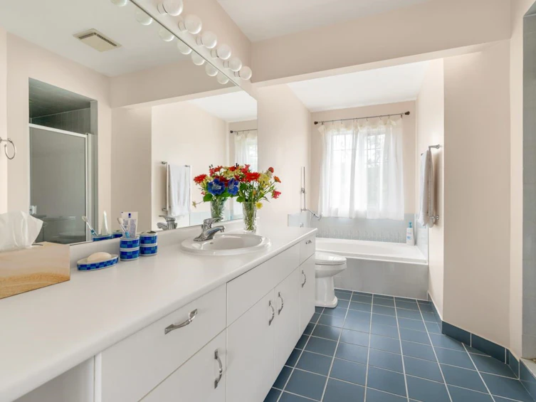 1653 W 62nd Avenue, Vancouver, BC, V6P 2G1 - 12